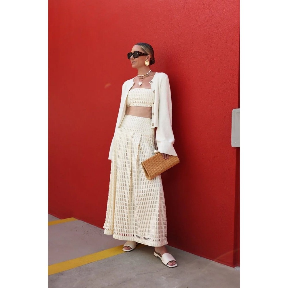 Banana Republic Vina Skirt Ivory Italian Lace Maxi Sz10 Quiet Luxury Resortwear